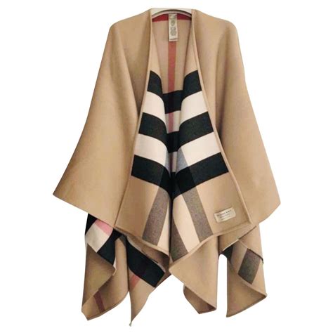 burberry wolle poncho|burberry charlotte cape.